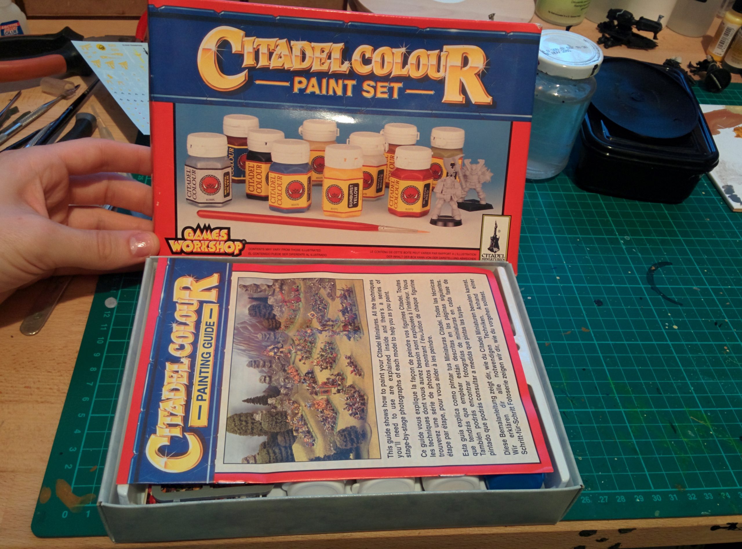 Retro unboxing: 1994 Citadel Colour Paint Set - SEALED! 